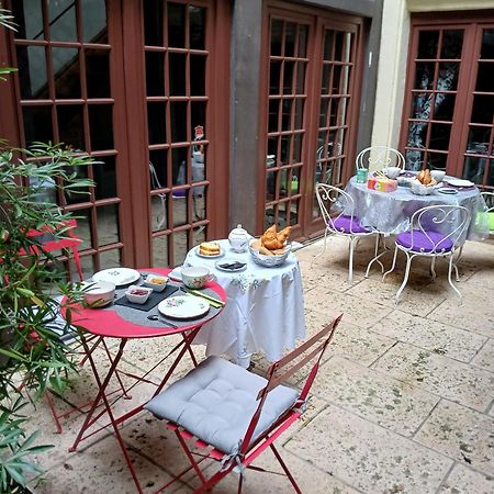 Chambres D'Hotes Le Patio D'Alain Et Veronique ลูเนวิลล์ ภายนอก รูปภาพ